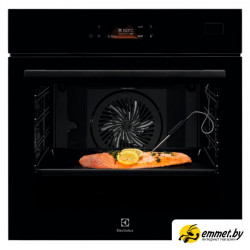 Электрический духовой шкаф Electrolux SteamBoost 800 EOB8S39Z